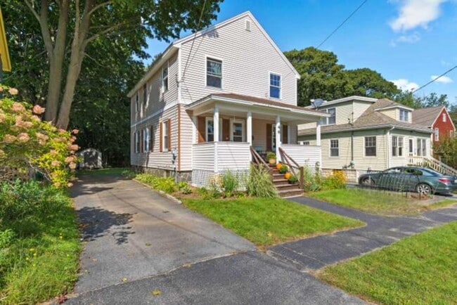 Building Photo - 46 Bellevue Ave