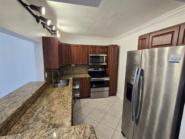 Building Photo - 4374 NW 9th Ave