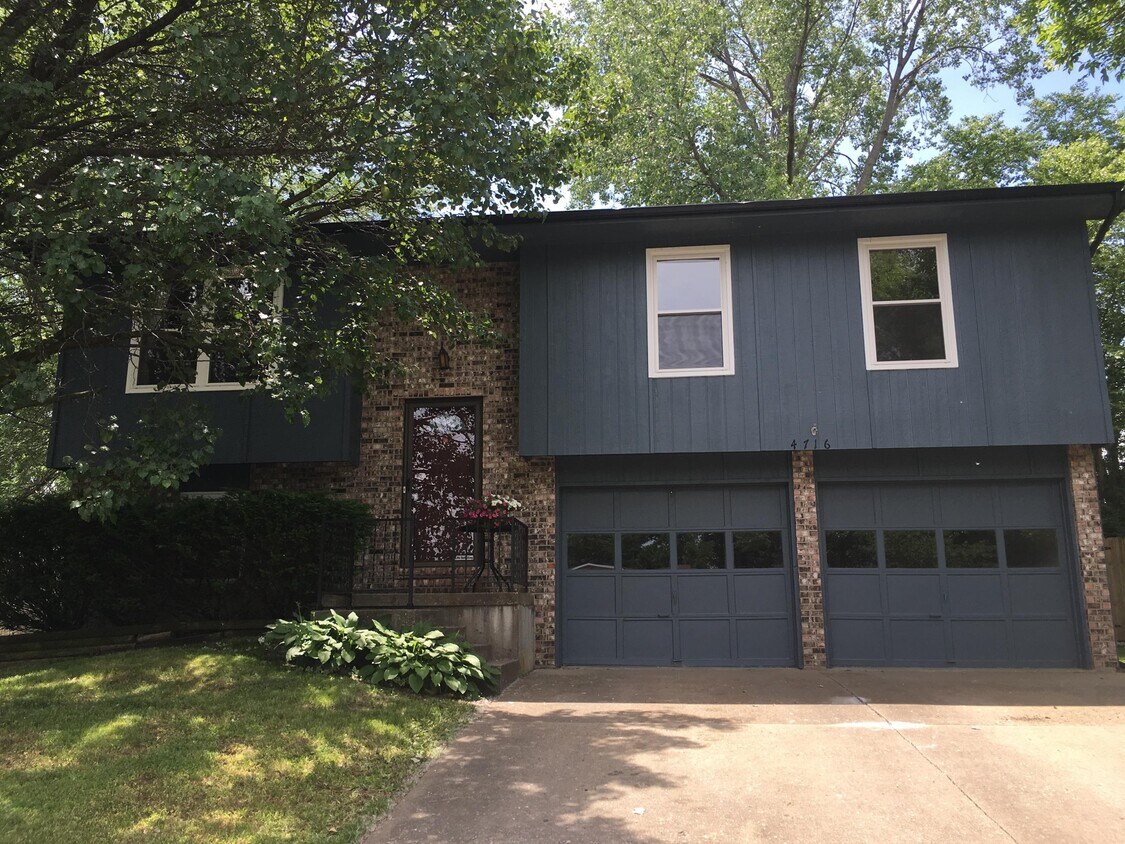 Primary Photo - 4716 Salem Dr