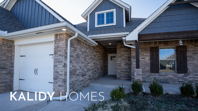 Foto del edificio - 801 Red River Dr