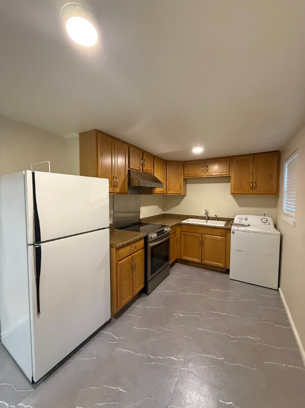 Foto del edificio - 24108 56th Ave W