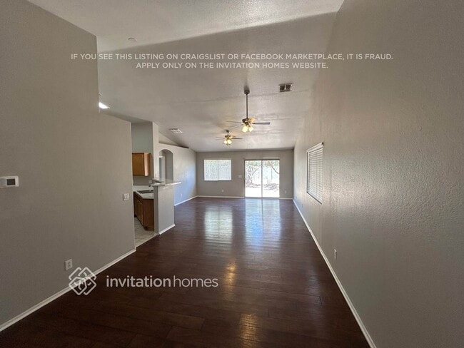 Building Photo - 908 W Roeser Rd
