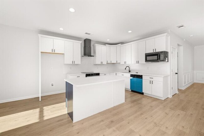 Building Photo - 4410 Ross Estates Ct SW