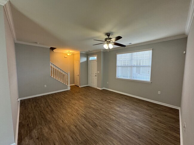 Building Photo - 4320 Turnworth Arch
