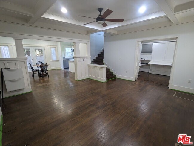 Foto del edificio - 4547 W 16th Pl