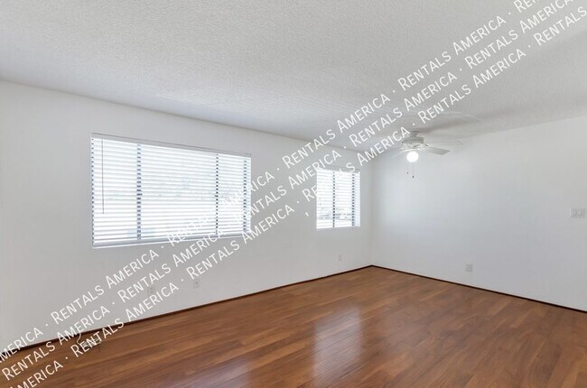 Foto del edificio - 3800 E 2nd St
