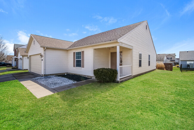 Building Photo - Charming 3 Bedroom Home