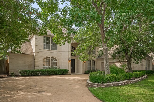 Building Photo - 1123 Horseshoe Dr