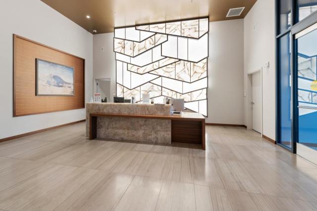 Building Photo - 2 bedroom in Bellevue WA 98004