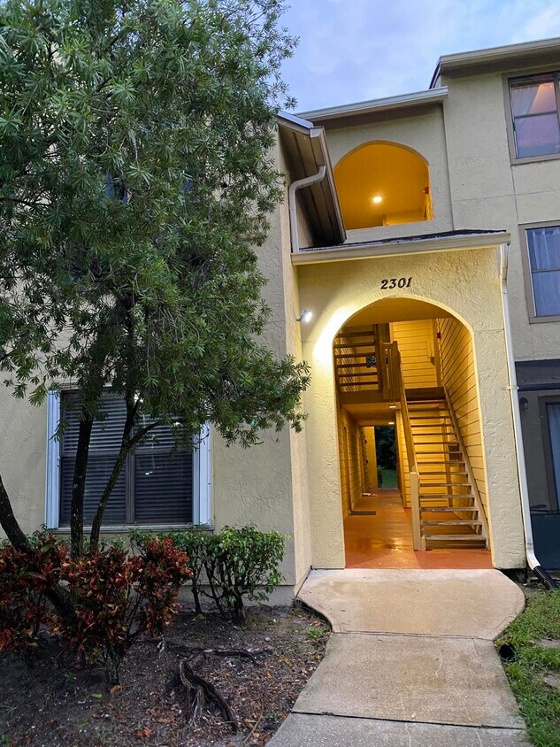 Foto principal - 2309 N Congress Ave