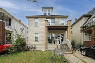 Building Photo - 4224 Lois St