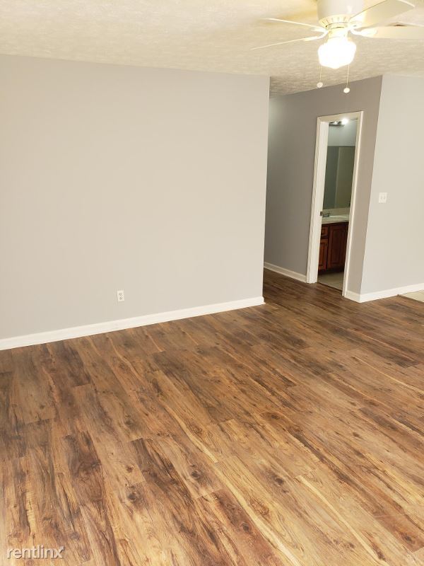 Building Photo - 3 br, 2 bath House - 2651 Whispering Pine Dr