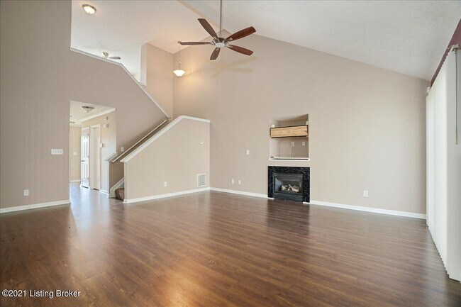 Foto del edificio - 3938 Haystack Dr