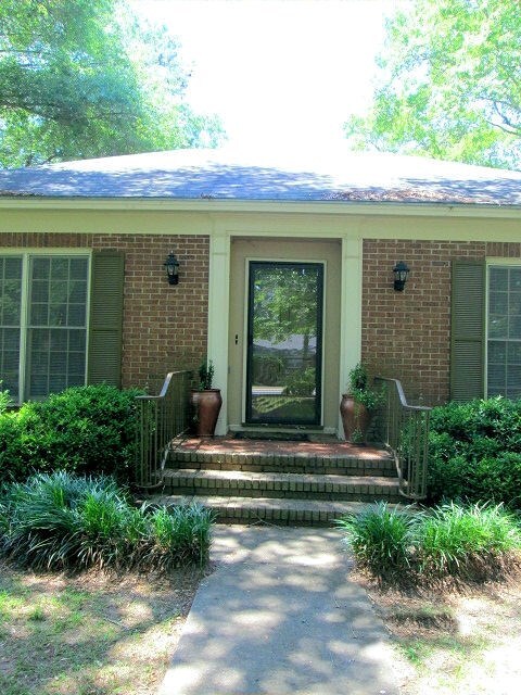 Building Photo - 1726 Marbury Ln