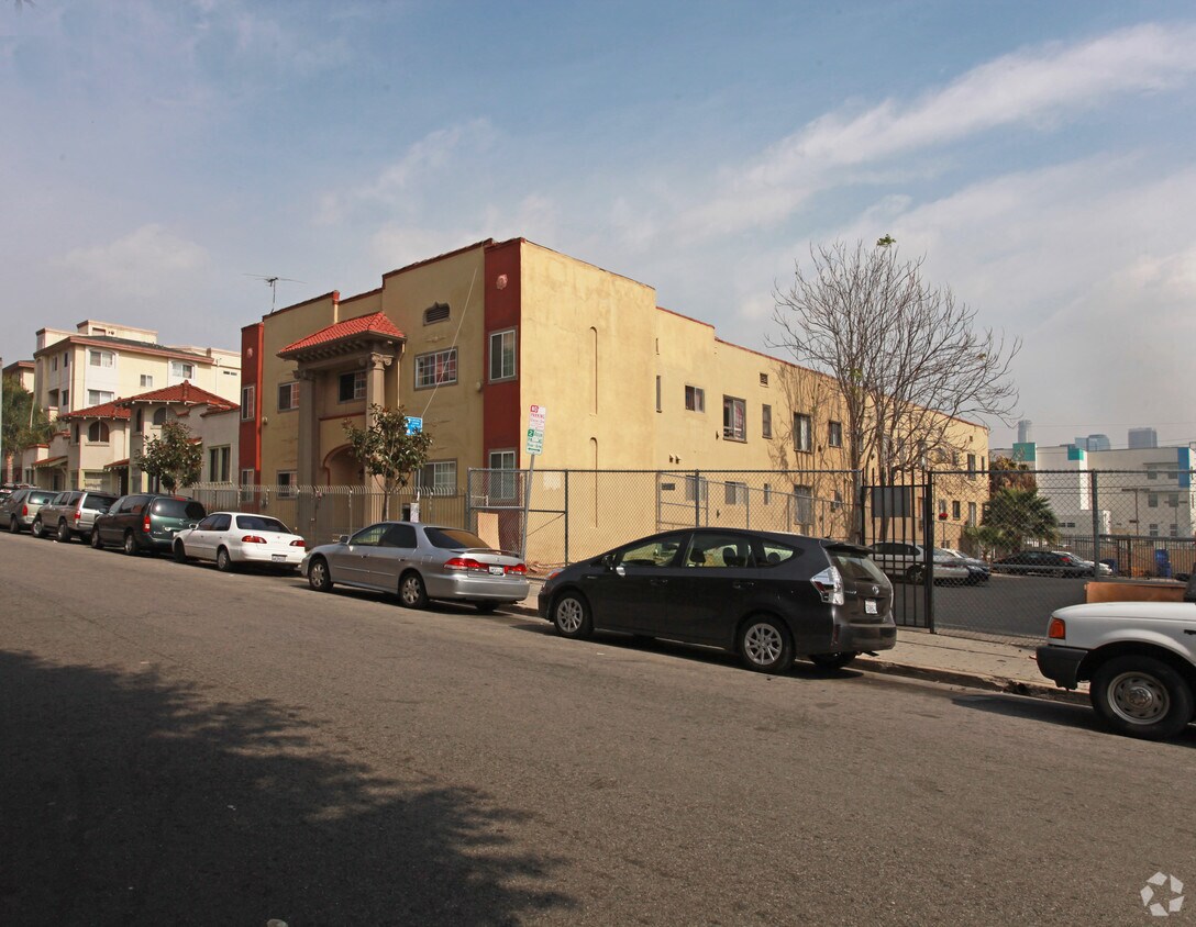 Foto principal - 740 S Carondelet