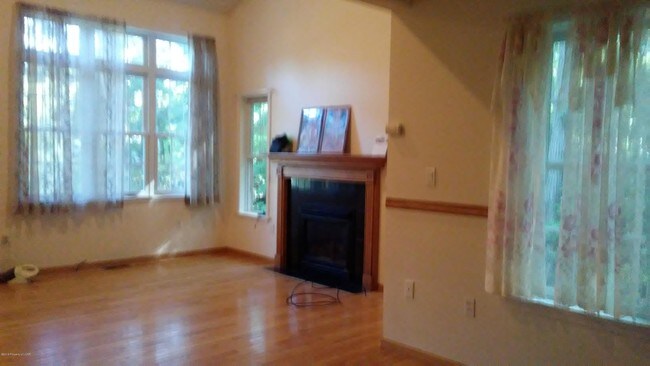 Foto del edificio - 165 Debbie Dr