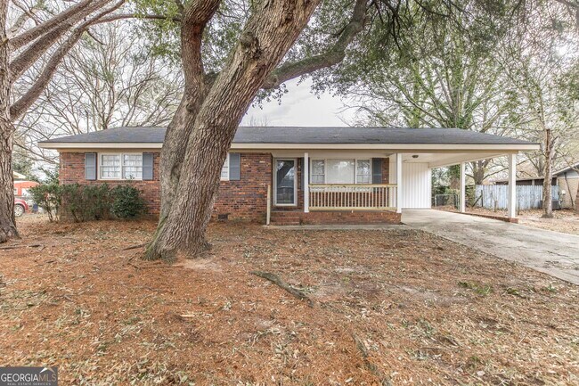 Building Photo - 115 Wesleyan Dr