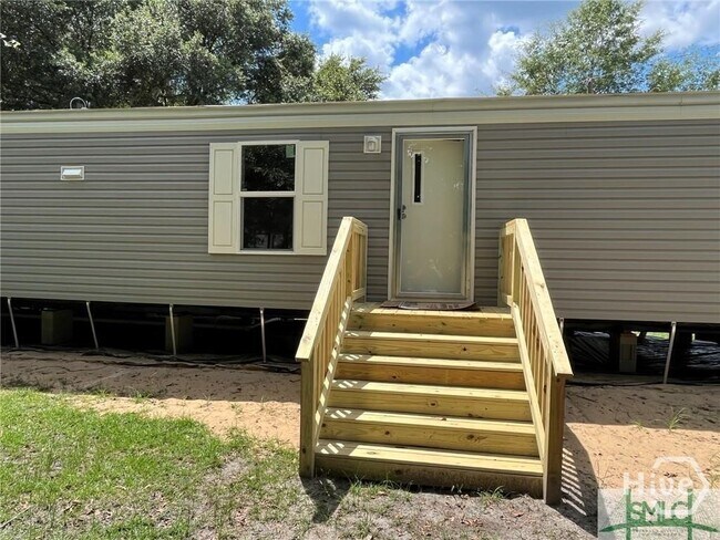 Building Photo - 51 Miles Park Rd