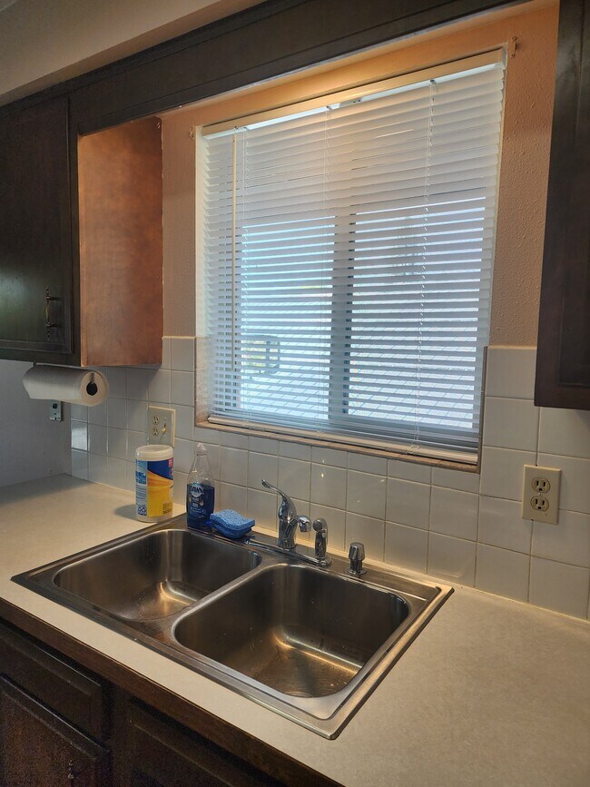 Foto del edificio - 1328 E 29th Ave