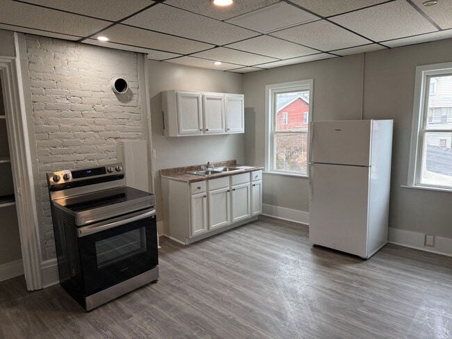 Photo - 1932 Lowrie St Apartment