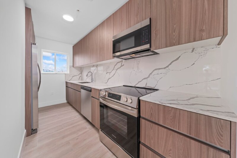 Foto principal - 32 NW 14th Ave