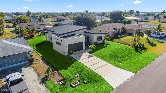 Foto del edificio - 1017 NE 4th Pl