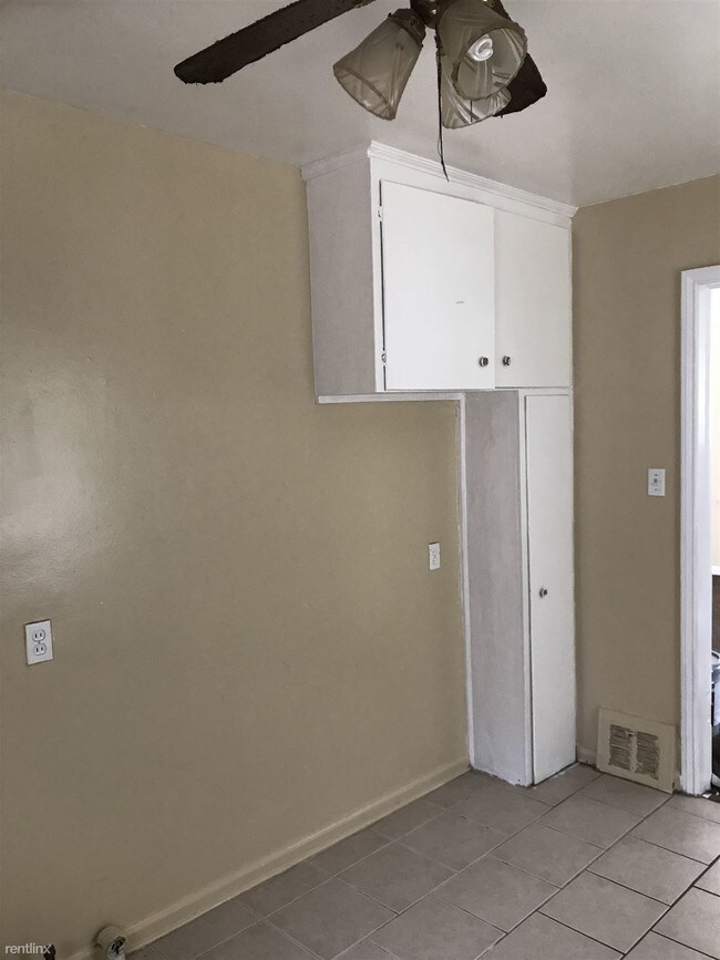 Building Photo - 3 br, 1 bath House - 7538 Dacosta