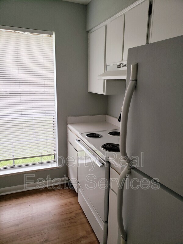 Foto del edificio - 991 Live Oak Dr