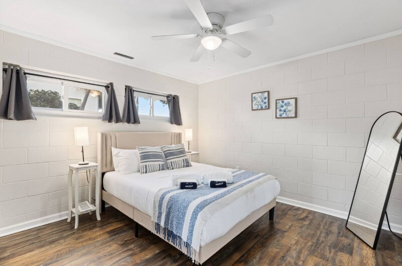 Foto principal - 321 W Kalmia St