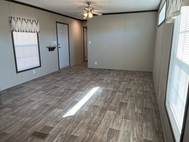 Building Photo - Pelican Point