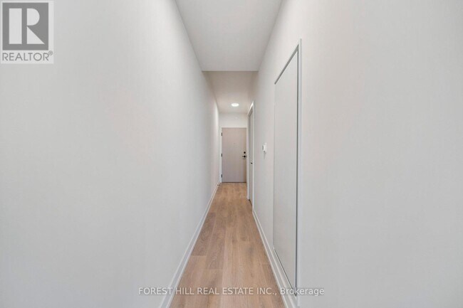 Photo du bâtiment - 181-1181 Sterling Rd