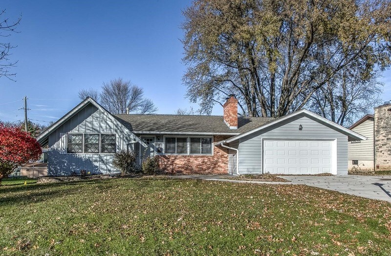 Foto principal - 4720 Grover St