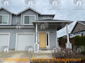 Building Photo - 1220-1222 SE Academy St