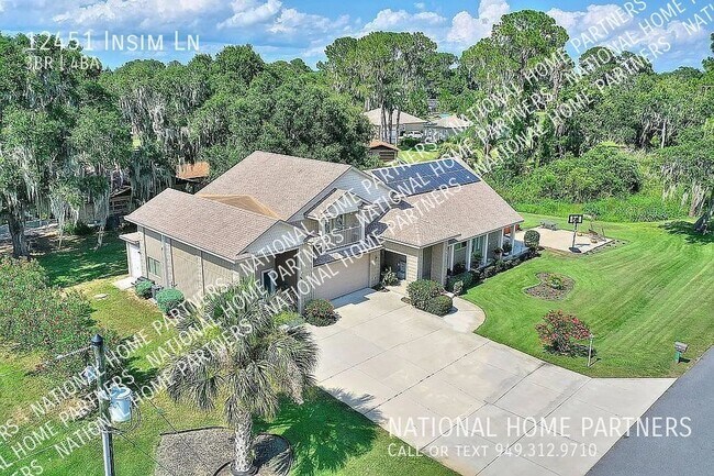 Foto del edificio - Rent to Own 1.3 Acre Waterfront Home with ...