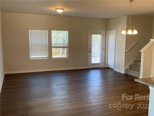 Building Photo - 2056 Cypress Village Dr NW