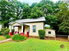 Building Photo - 895 Oconee St