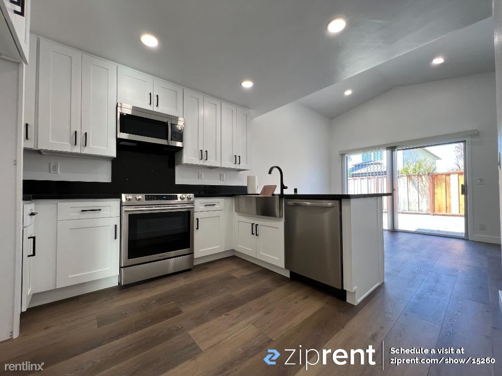 Foto principal - 3 br, 2 bath House - 1965 Edgeview Drive, ...