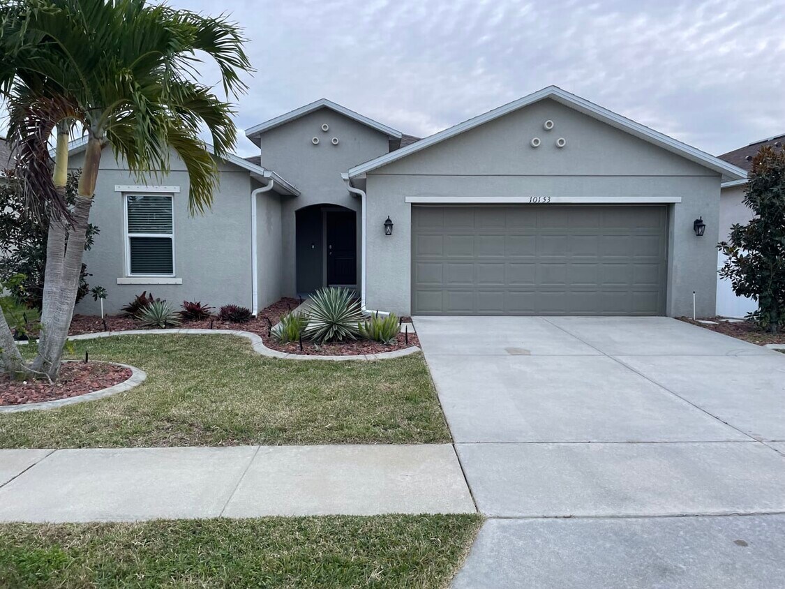 Foto principal - 10153 Winding River Rd