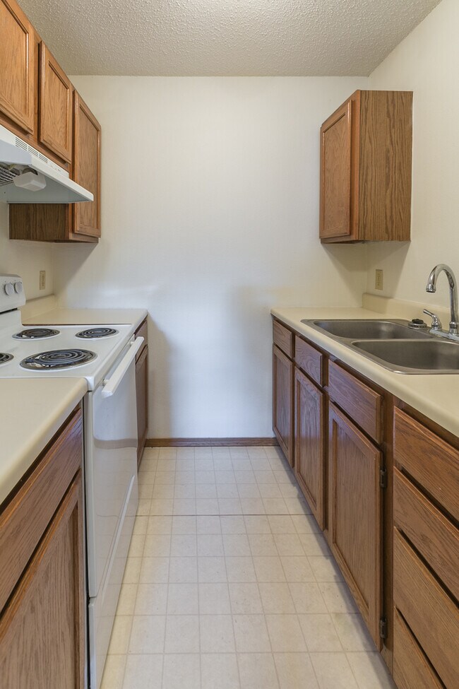 Foto del edificio - 2 Bedroom Apartment- Pre-lease for Next se...