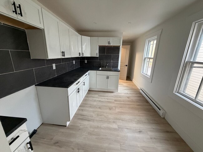 Foto del edificio - 49 S Bedford St