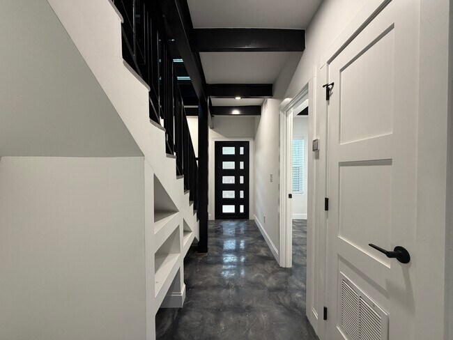 Foto del edificio - 222 S Olive St