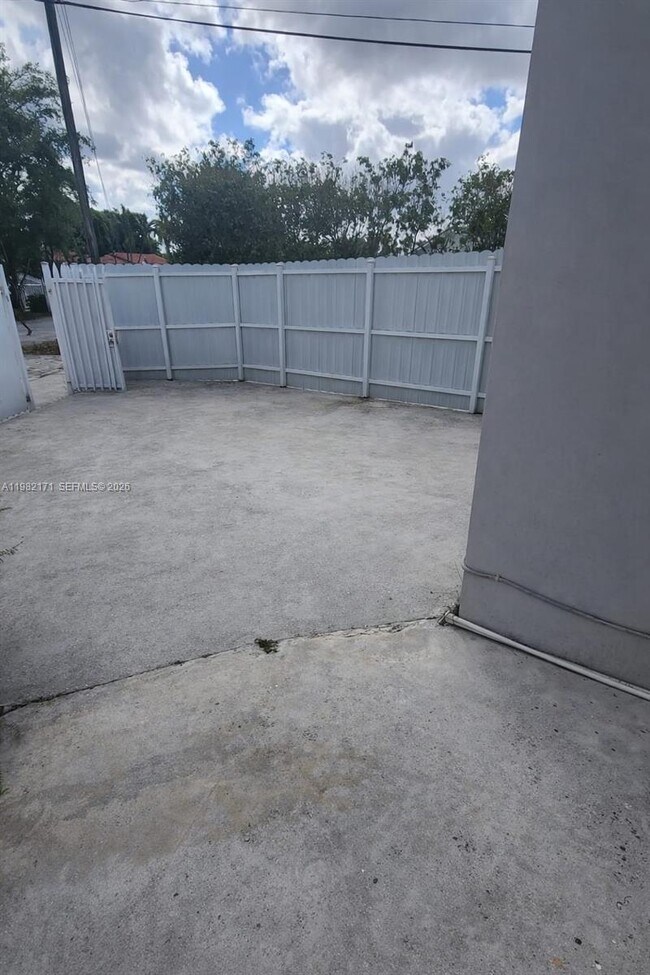 Building Photo - 7866 NW 174th St