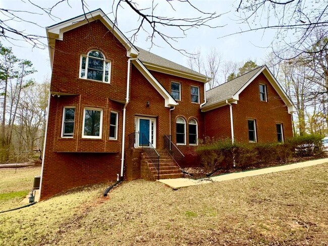Foto del edificio - 219 Deerhill Dr