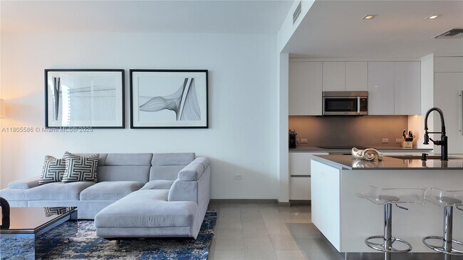 Foto del edificio - 68 SE 6th St