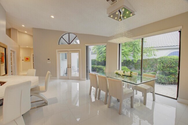 Foto del edificio - 2106 NW 60th Cir