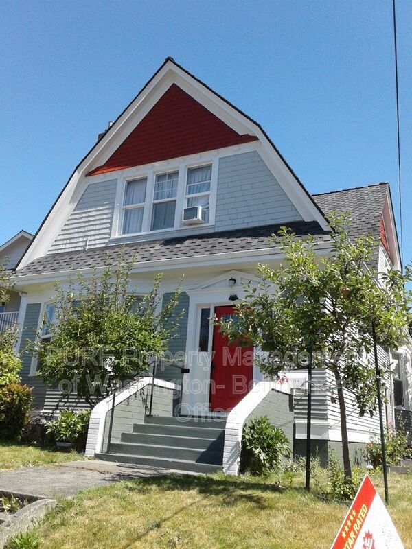 Primary Photo - 2416 Broadway