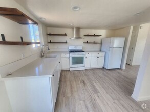 Building Photo - 74052 Pinon Dr