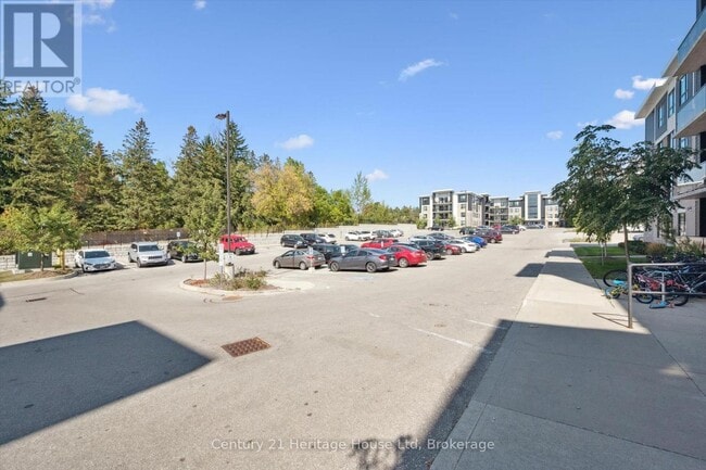 Building Photo - 1280 Gordon St