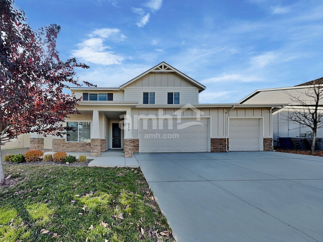 Foto principal - 901 N Barkvine Ave