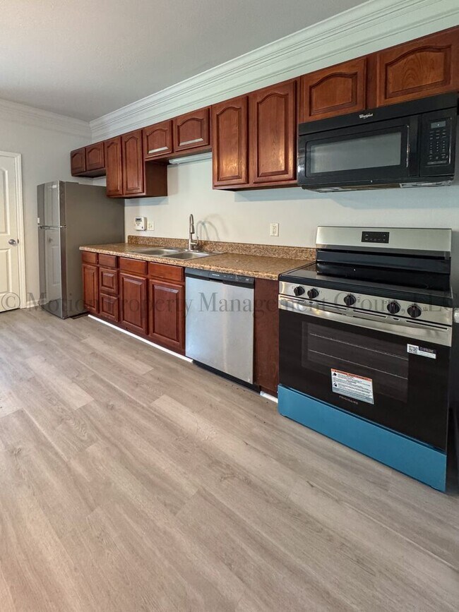 Foto del edificio - 6916 Northside Dr